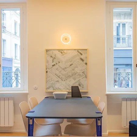 Architect-designed For 2 - Bastille Appartement *